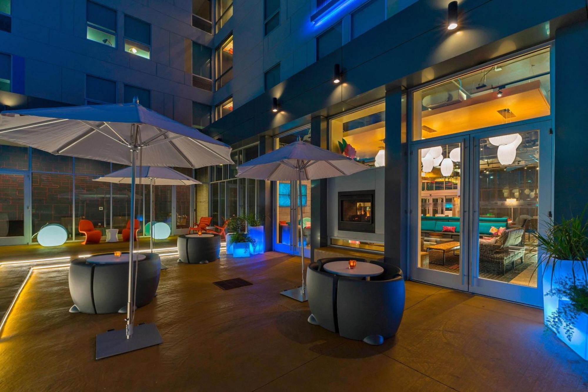 Aloft College Station Hotell Eksteriør bilde